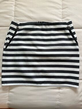 Smart Set Denim Striped Material Zipper Back, Size 6